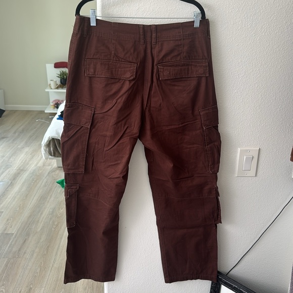 Chocolate brown double pocket cargo pants relaxed fit size 34 - Picture 2 of 6